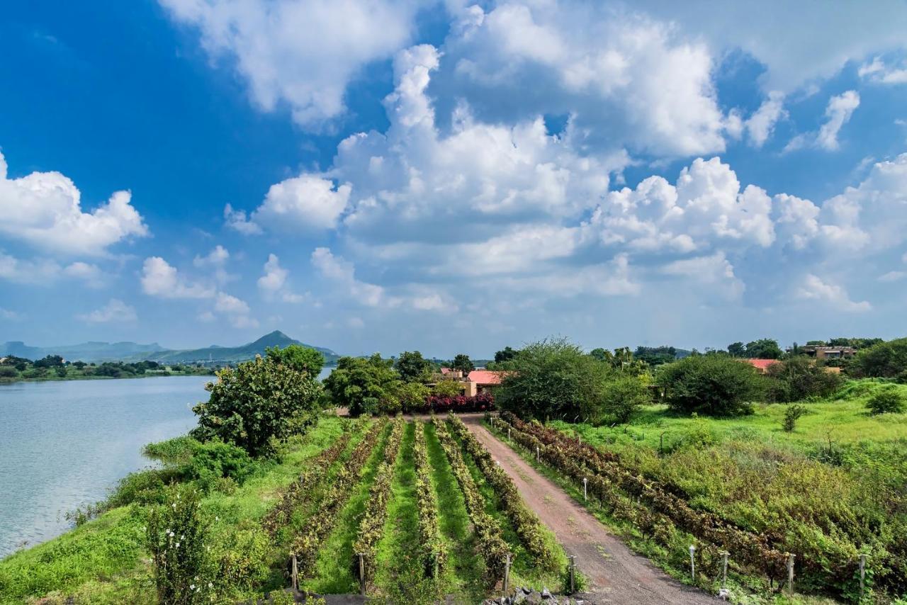 Saffronstays Rose Vineyard By The Lake, Nashik Exterior foto
